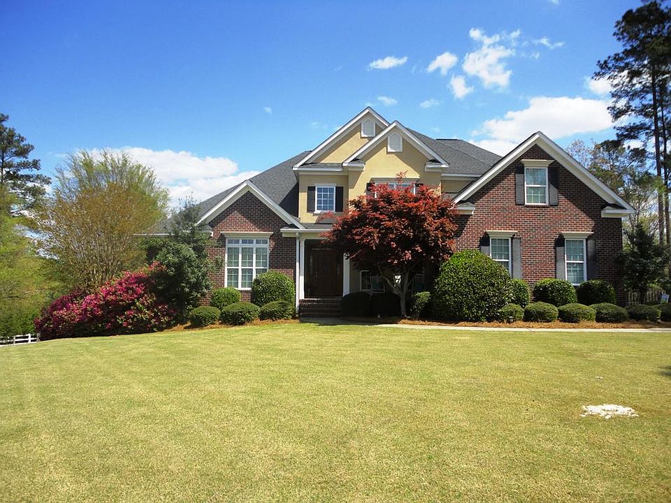 1st image of 352 Gardenia Dr