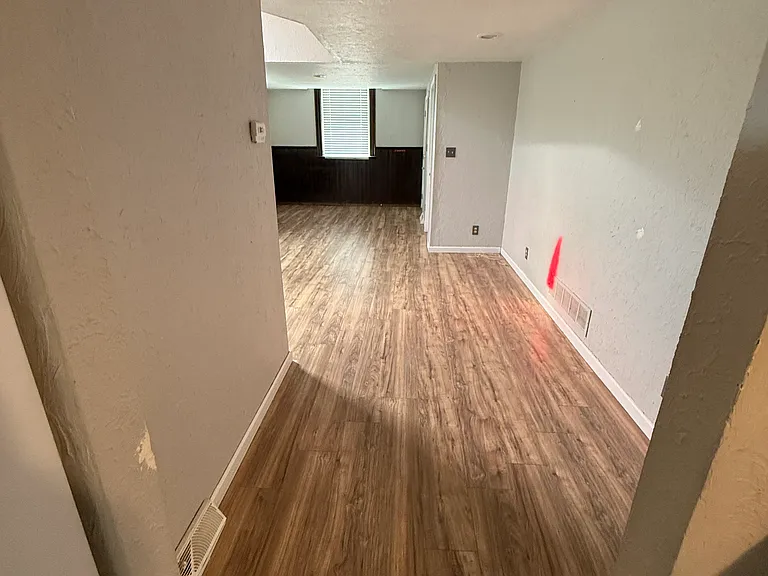329 Reno St — Photo 4