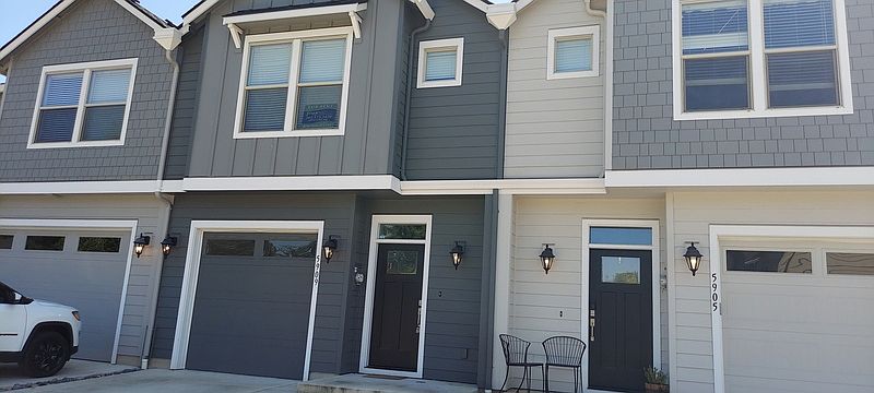 1st image of 5909 NE 57th Ave