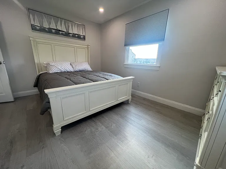 4010 W Brigantine Ave — Photo 9
