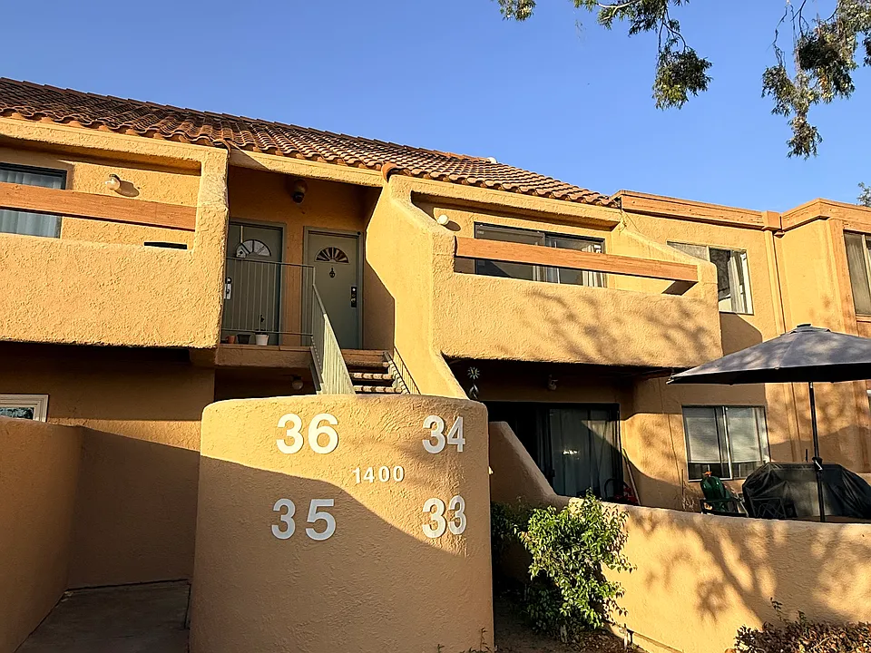 1400 W Edgehill Rd #34