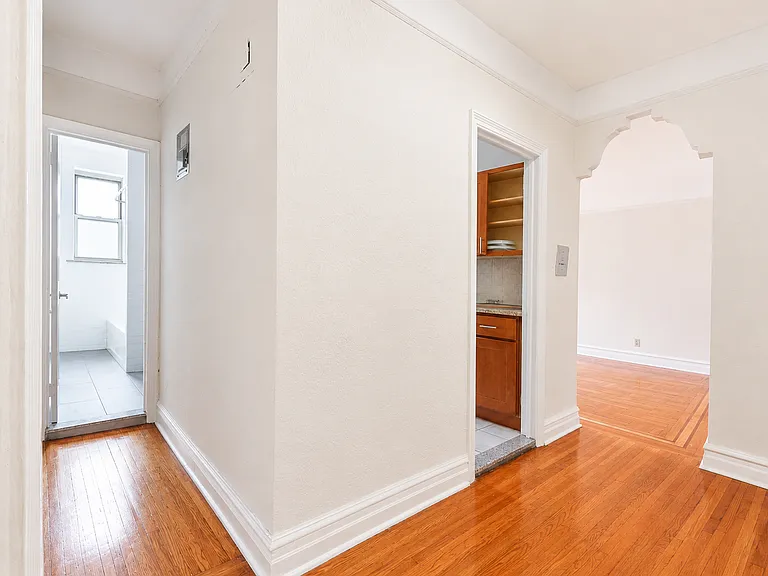 8502 Fort Hamilton Pkwy #2D — Photo 5