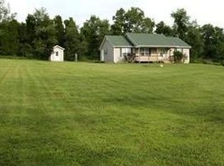 2162 Kinnett Rd, Bethel, OH 45106