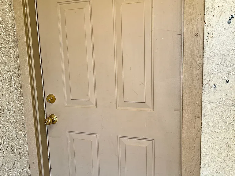 601 E Ridgecrest Blvd #D — Photo 6