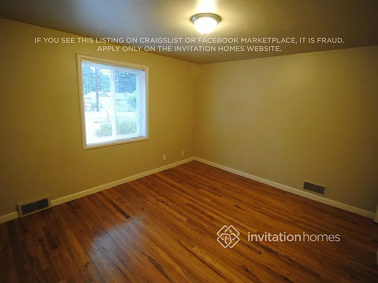 8118 Veterans Dr SW — Photo 18