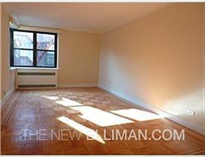 2nd image of 40 Prospect Park W APT 6D