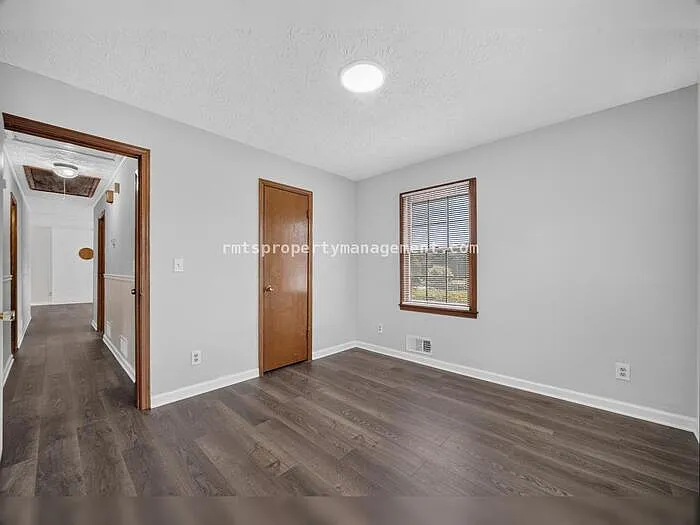 2591 Doc Hughes Rd — Photo 30