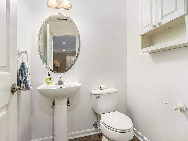 5905 Drawbridge Ct — Photo 17