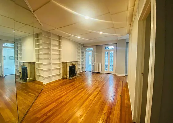 Rented by Aventana | media 85