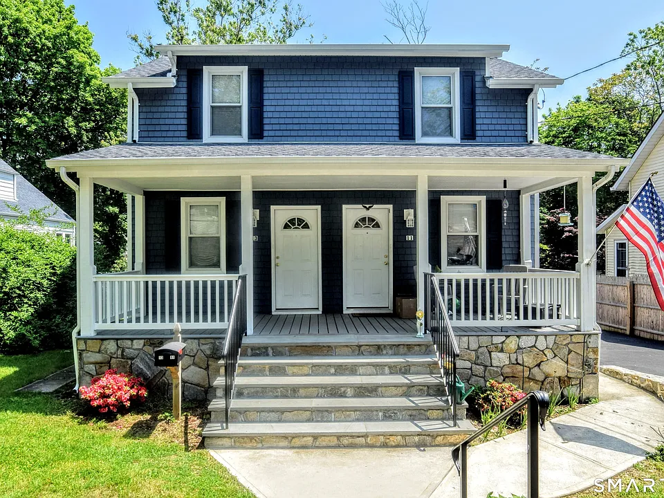 13 Carroll St #1