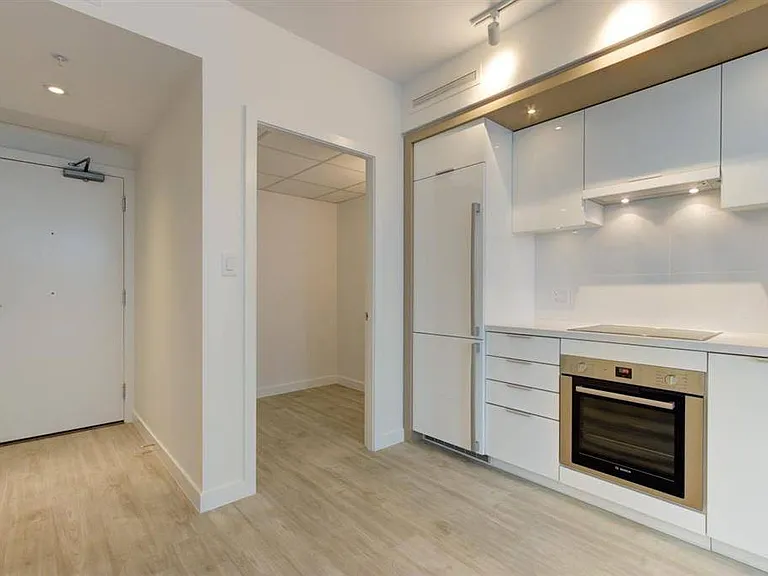 1661 Quebec St #1 — Photo 4