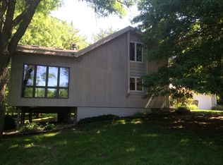 4611 Prairie Ridge Cir, Ames, IA 50014