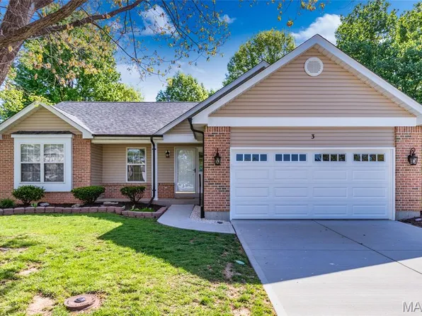 3 Sidesaddle Ct, Imperial, MO 63052