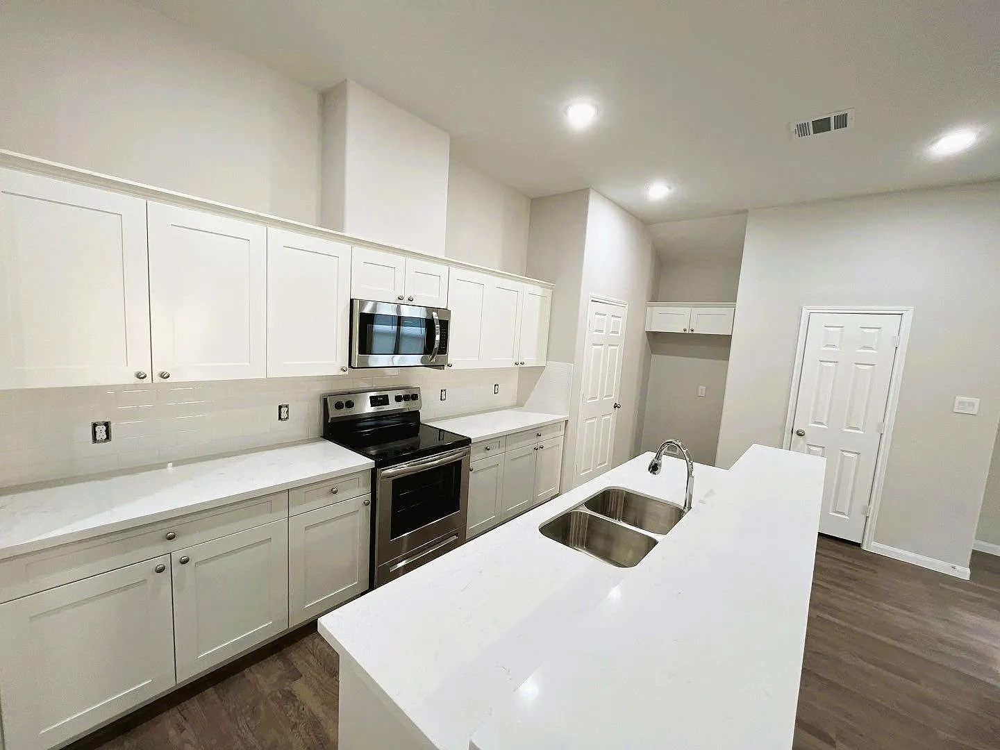 297 County Road 5102l- Ask About Our No Security Deposit Option! * — Photo 3