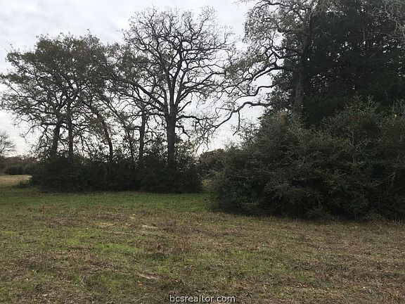 2nd image of 1577 N Highway 36