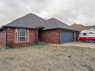 3024 Kaeylee Ln, Del City, OK 73115