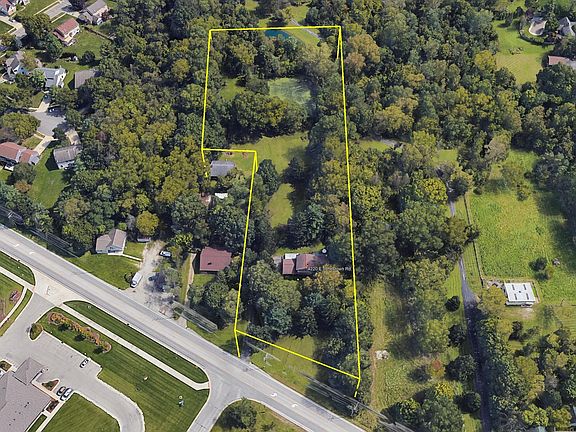 3rd image of 4220 E Johnstown Rd