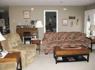 1925 Smokey Meadows Dr, Dandridge, TN 37725