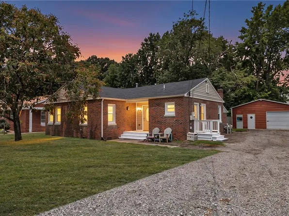 104 Oak St, Yorktown, VA 23693