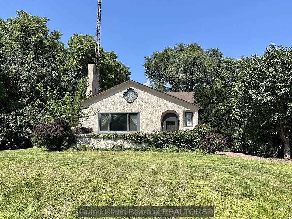1st image of 720 W Stolley Park Rd