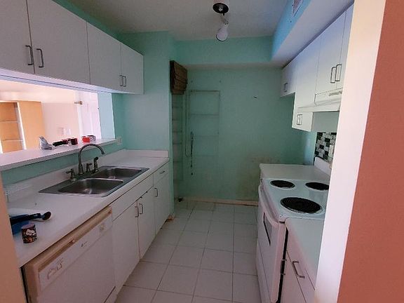 5th image of 4844 N State Road 7 #2304