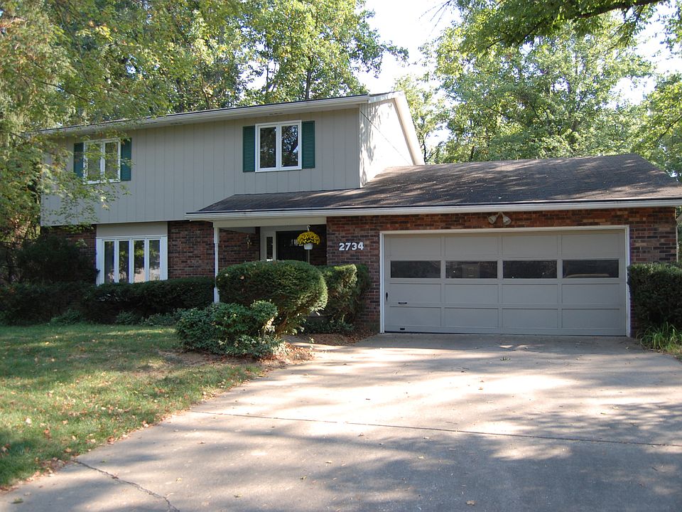 1st image of 2734 E Buttonwood Ln