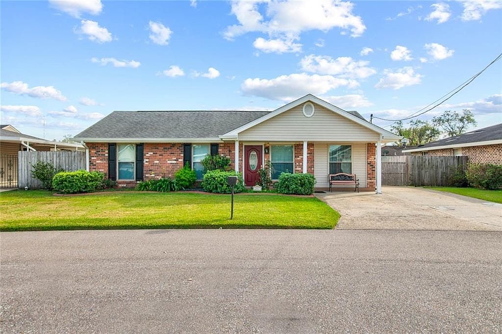 2917 Elizabeth St, Marrero, LA 70072 | Zillow