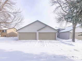2832 32nd St S, Moorhead, MN 56560