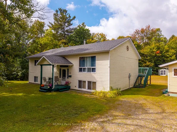 59 Black Rd, Seguin, ON P2A 0B2