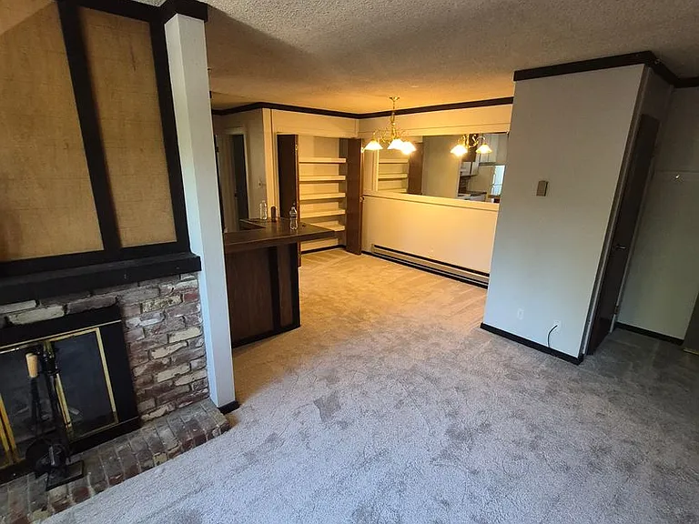 7600 N Lake Blvd #6 — Photo 4