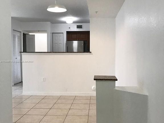 2nd image of 13820 NE 3rd Ct APT 301