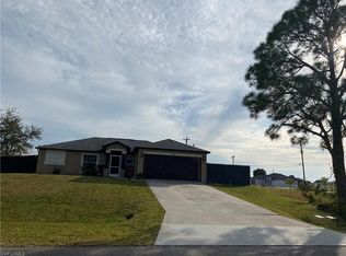 706 NW 2nd St, Cape Coral, FL 33993