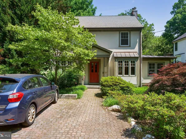 4905 Cumberland Ave, Chevy Chase, MD 20815
