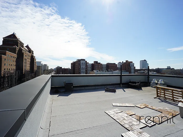 676 New York Ave #PENTHOUSE — Photo 14