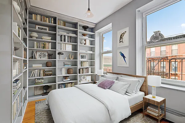 Sold by Douglas Elliman | media 14