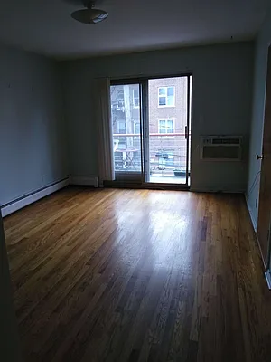 Rented by NYC Living Well Realty LLC | media 14