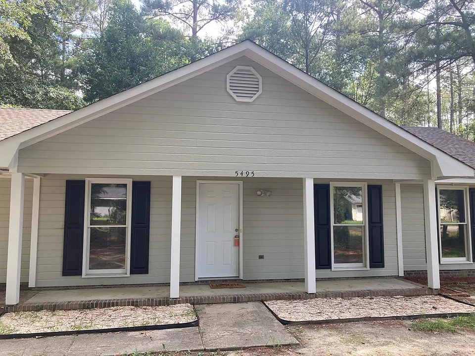 5495 Bush Ct