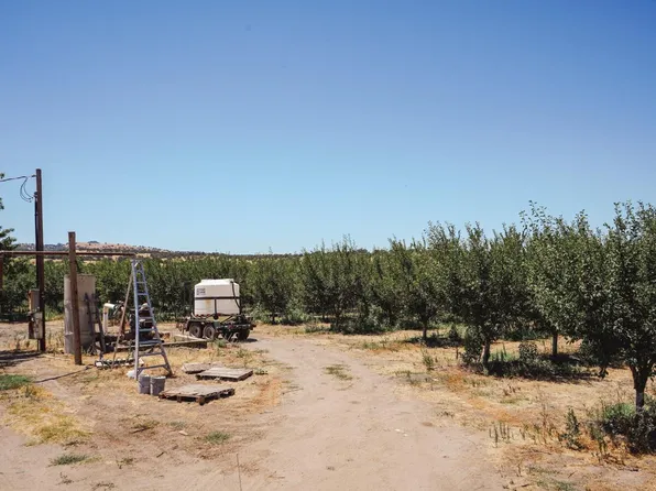 10748 Ingram Ln, Live Oak, CA 95953