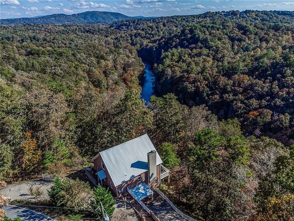 1st image of 626 Palisade Dr