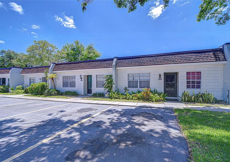 1st image of 13870 OAKWOOD LANE #13870