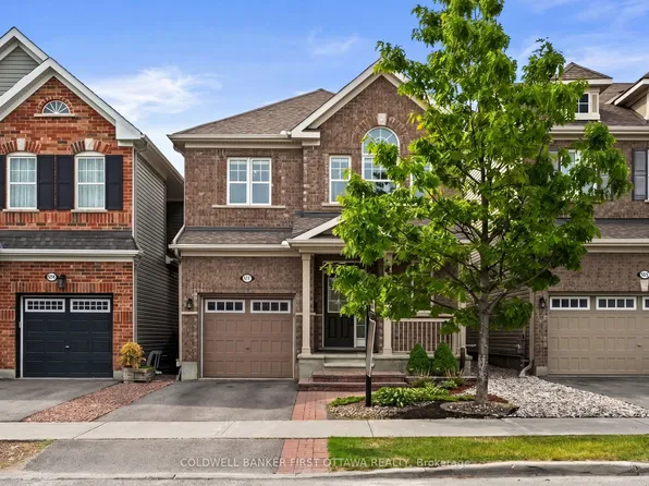 657 Dundonald Dr, Ottawa, ON K2J 6C6