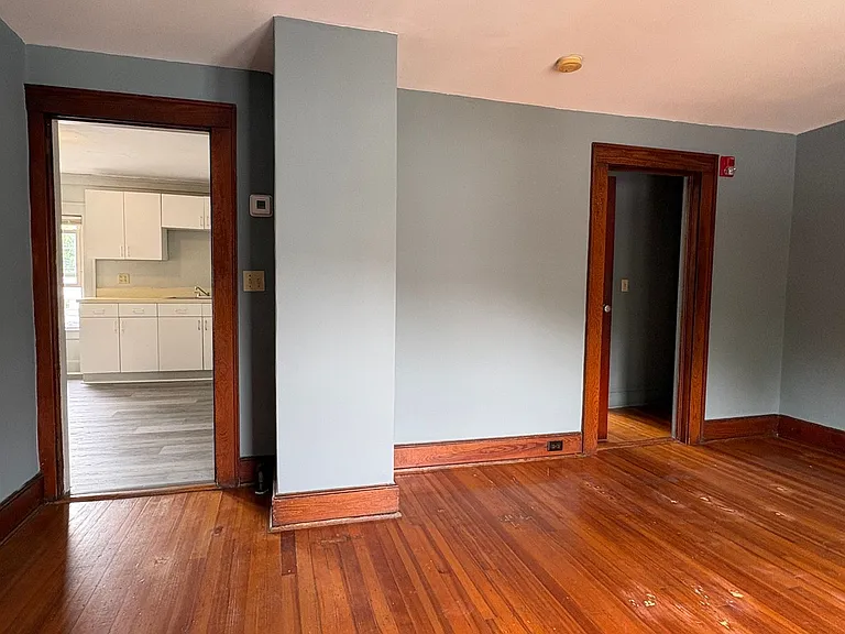 328 Main St - Red Pod — Photo 15