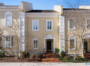 72 Revere Way SE, Huntsville, AL 35801