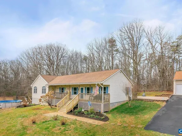 4197 Huff Hollow Rd, Earlysville, VA 22936