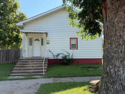 101 N Broadway St, Saint John, KS, 67576