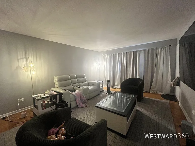 1624 W Touhy Ave #1B — Photo 13