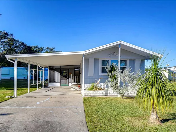 39401 Sycamore Ln, Zephyrhills, FL 33542