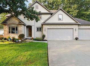 955 Wake Dr, Westerville, OH