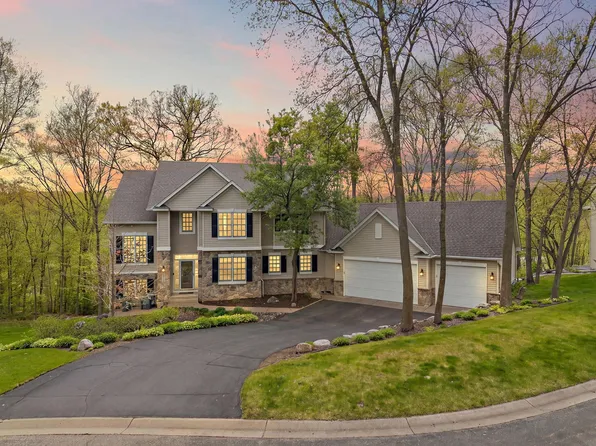 13724 Nevada Cir, Savage, MN 55378