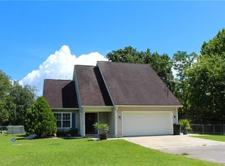 27525 Holiday Dr, Dade City, FL 33525